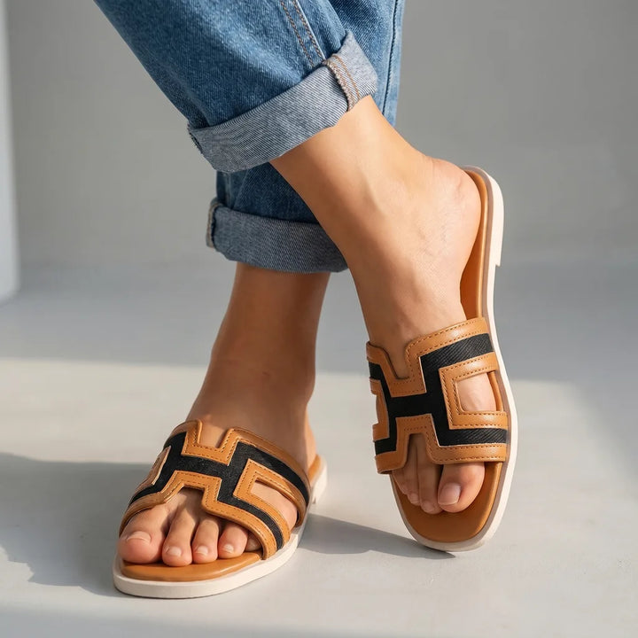 Sonia Colorblock Sandals - Color:Black;Size:36
