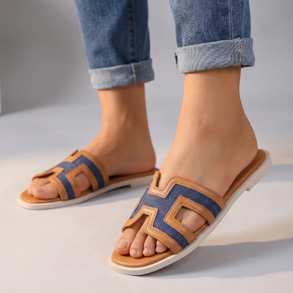 Sonia Colorblock Sandals - Color:Navy;Size:36