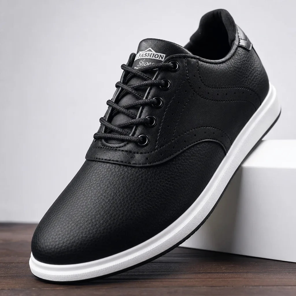 Men's Black Warfield Leather Golf Sneakers