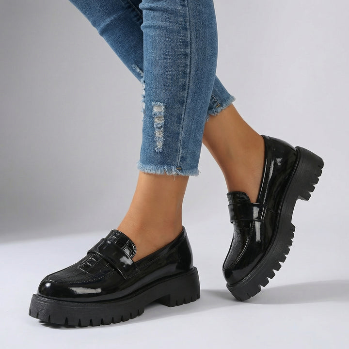 Virello Gloss Croc-Emboss Loafers - Color:Black;Size:35