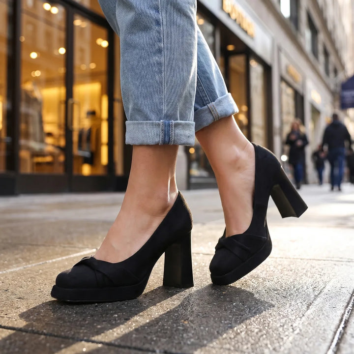 Women's Black Fairfax Bow Platform Pumps