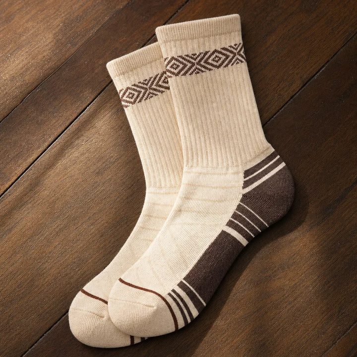 Whitley Diamond Knit Socks - Color:Beige;Size:M