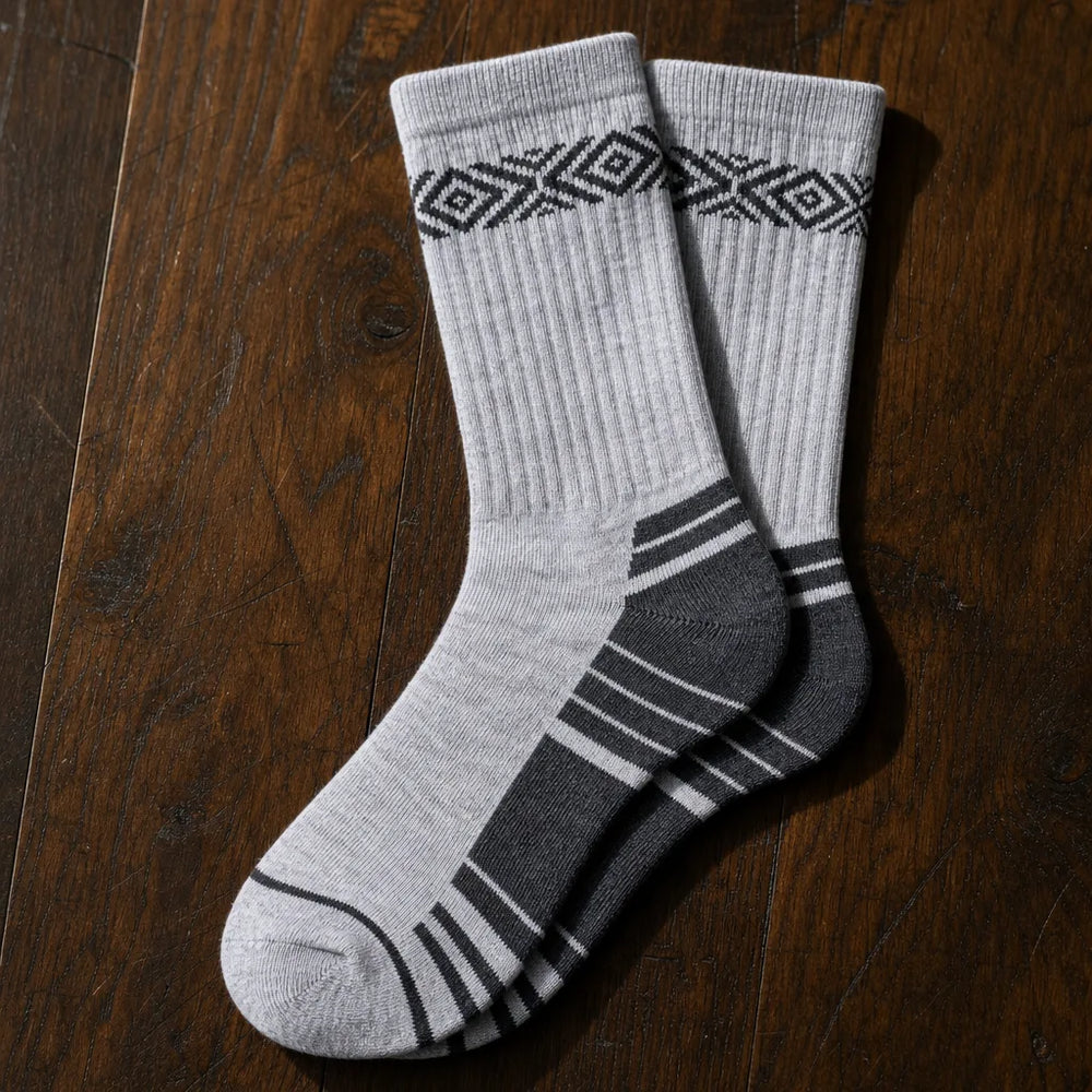 Whitley Diamond Knit Socks - Color:Gray;Size:M