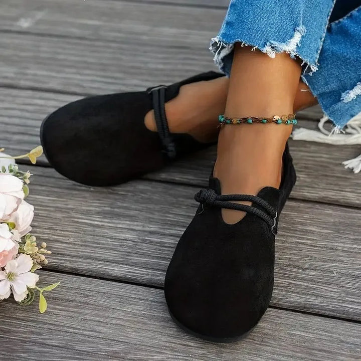 women's clogs black2.jpg