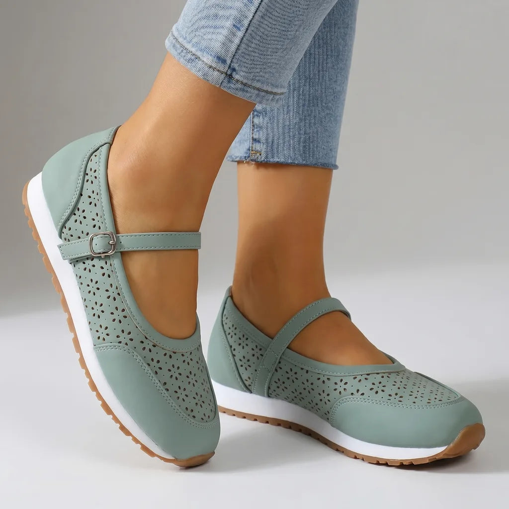 Zarah Strap Flats - Color:Green;Size:36